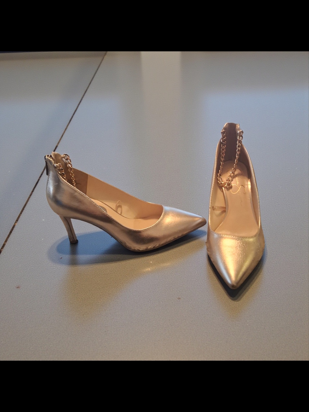 Jessica Simpson Sylan women's gold chain ankle strap pumps Stiletto Heel Size 7